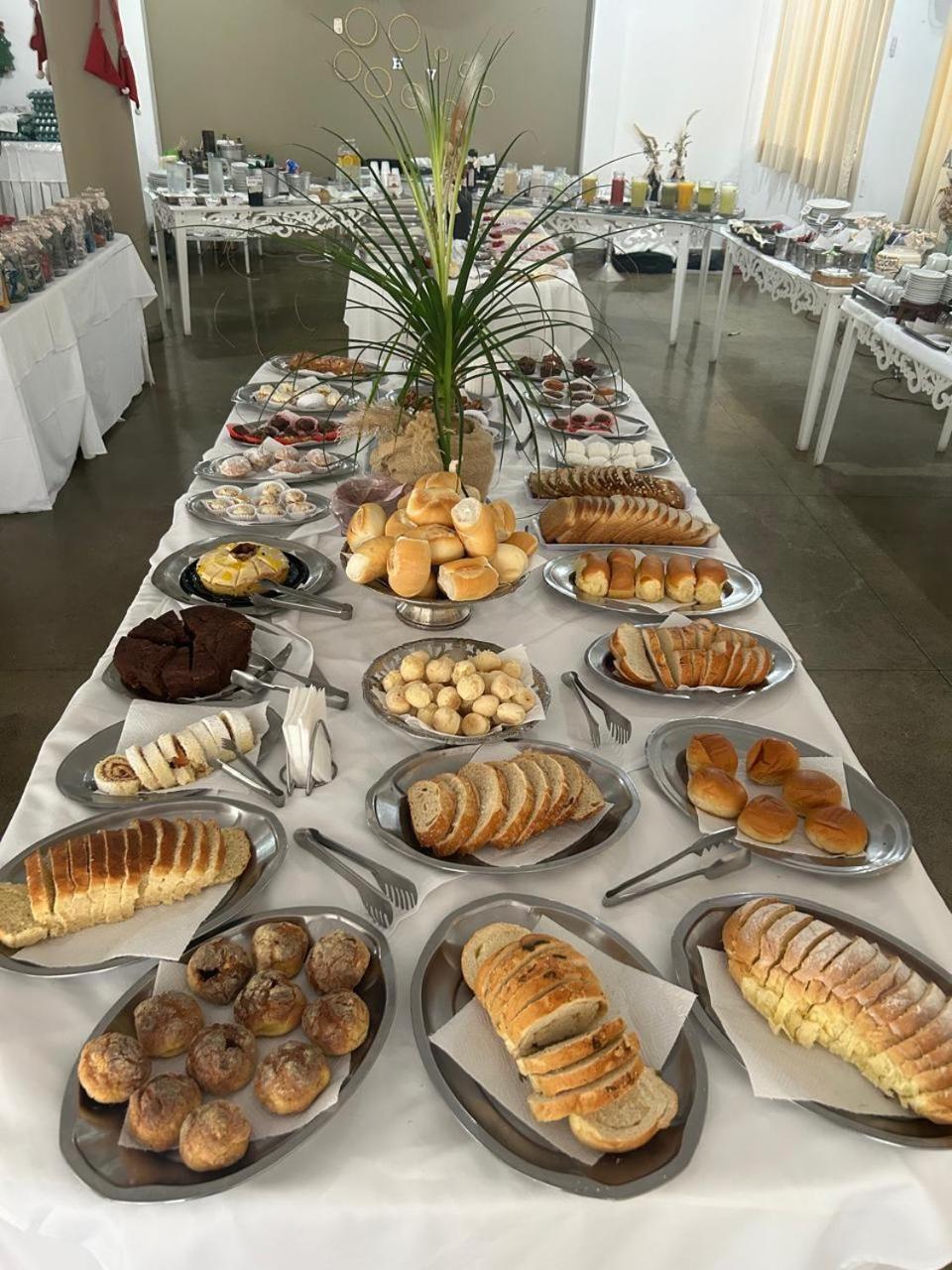 Vitoria Garden Hotel Águas de Lindóia Екстериор снимка