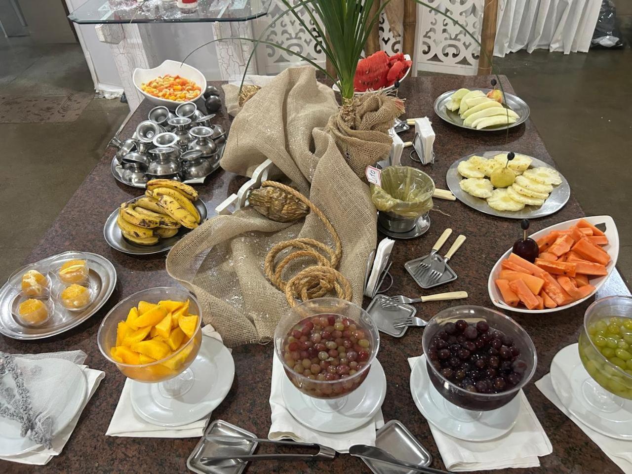 Vitoria Garden Hotel Águas de Lindóia Екстериор снимка